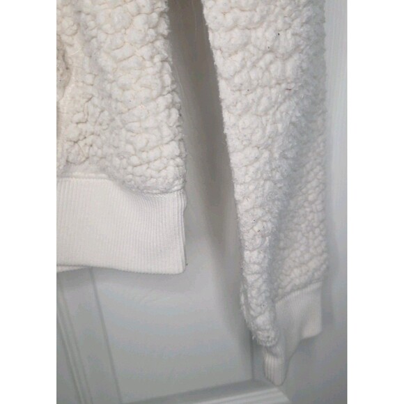 Abercrombie & Fitch Cream Colored Sherpa crop Hoodie 3/4 Zip Kangaroo Pouch Sz M - Picture 5 of 11